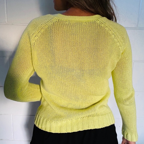 Epic Threds sweater - Picture 2 of 4